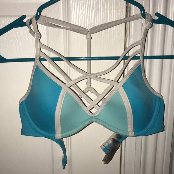 PINK Victoria's Secret Other - Blue triangle bikini top!